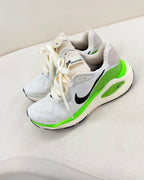 Tênis Feminino Nike Run Structure Premium
