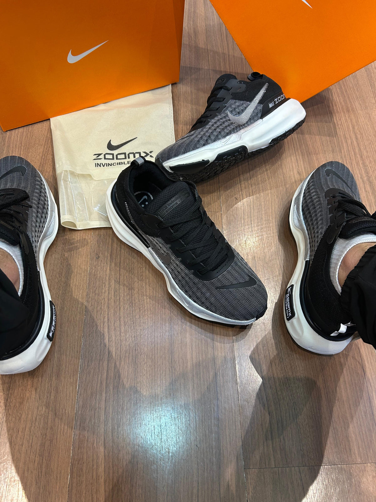 Tênis Masculino ZoomX Invencible Run Premium