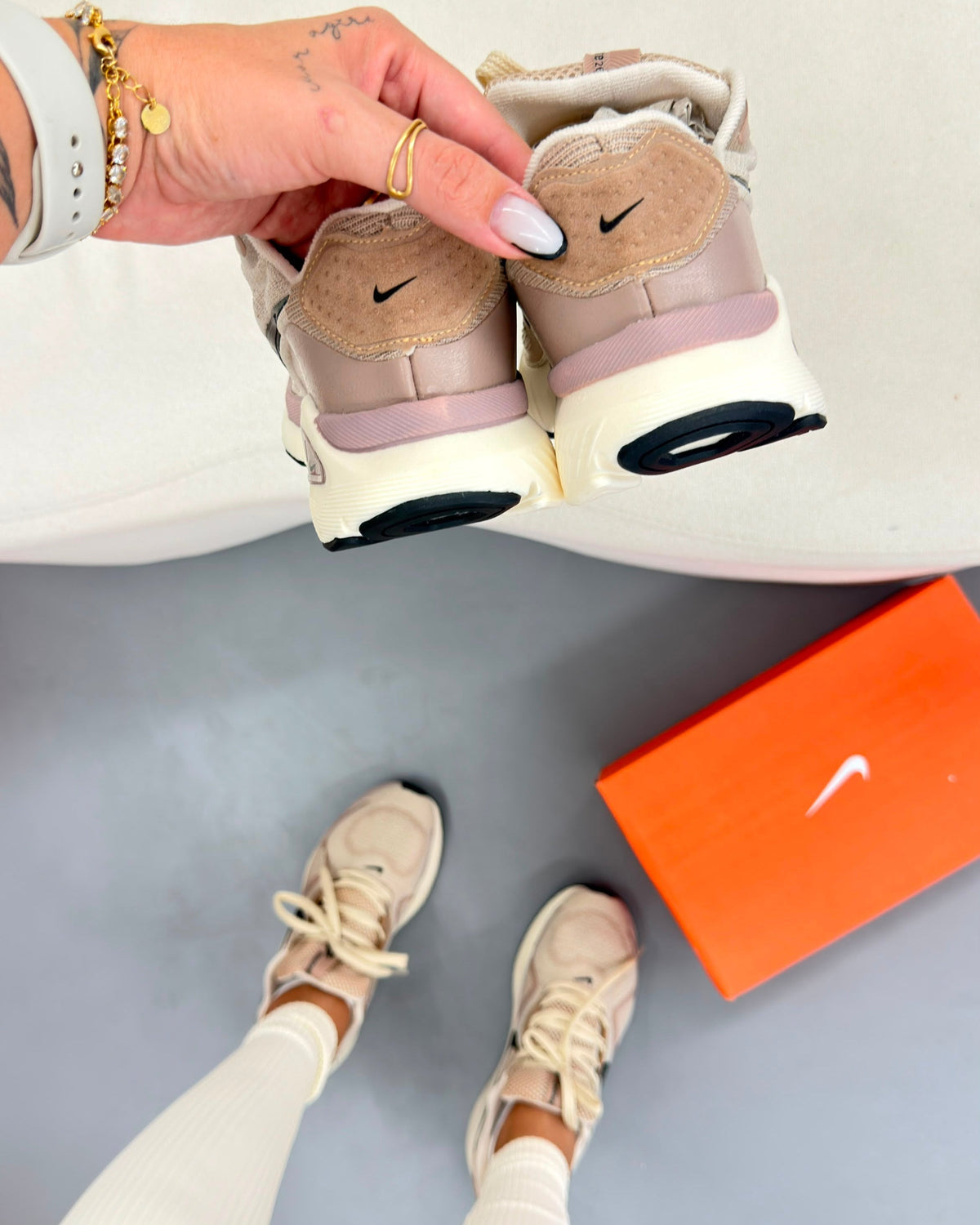 Tênis Feminino Nike Run Structure Premium