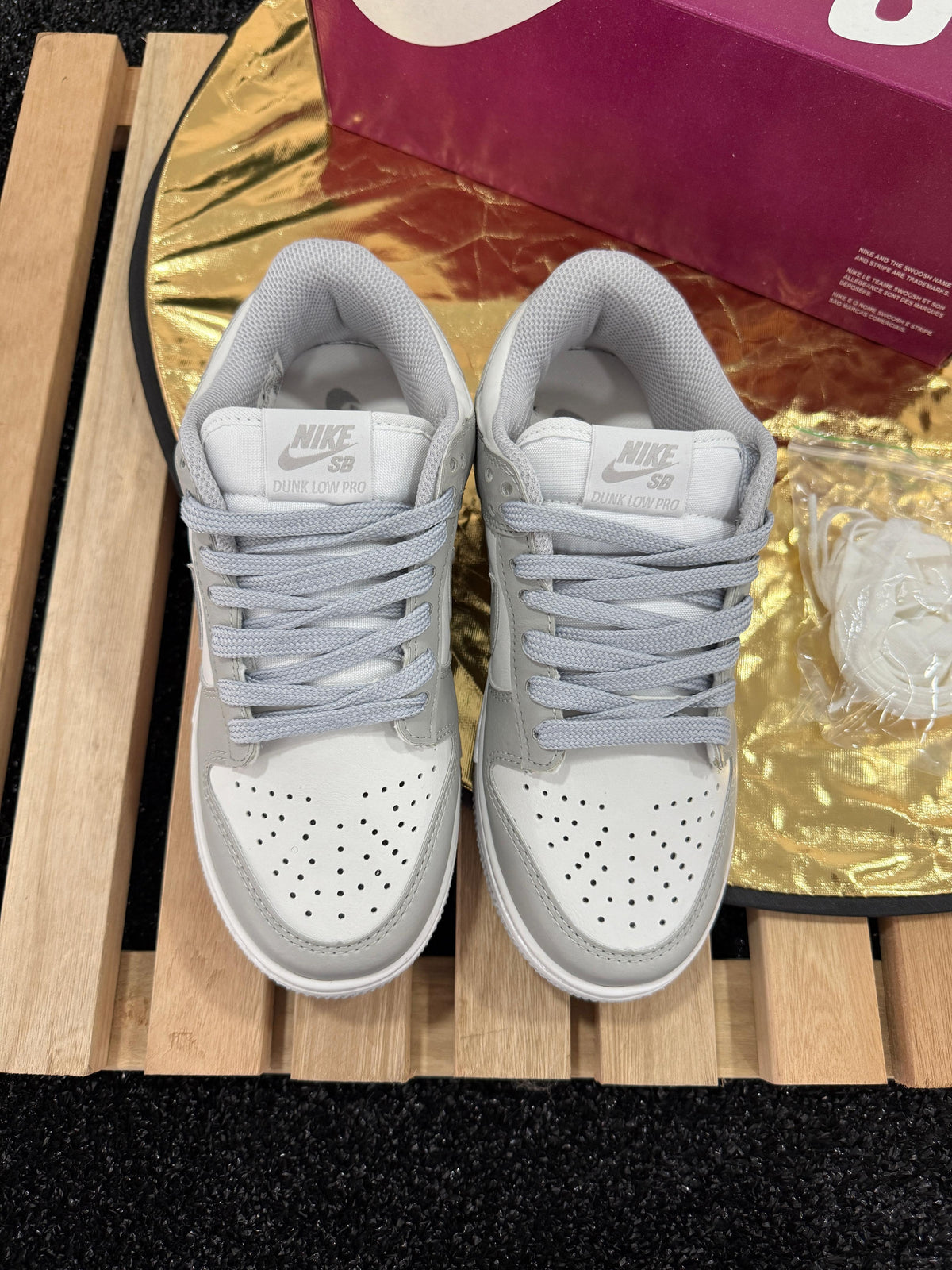 Tênis Unissex Nike Dunk Cinza Premium