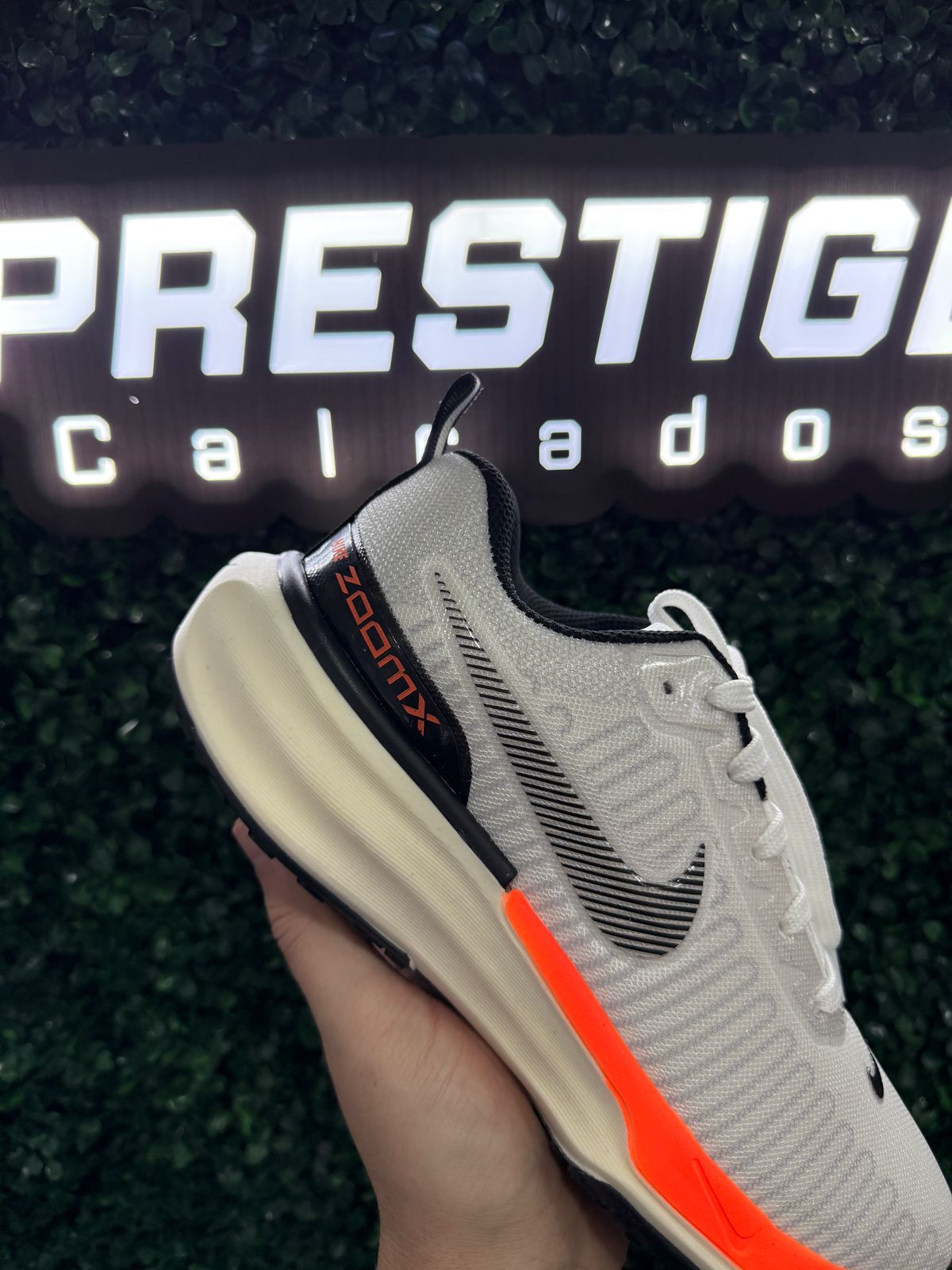 Tênis Unissex Nike ZoomX 04 Premium