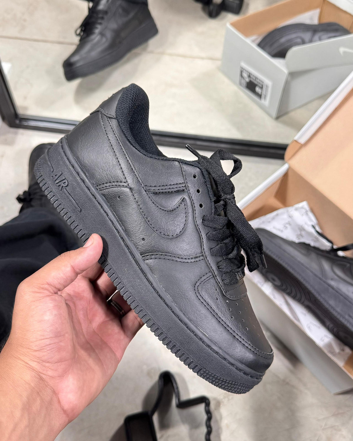 Tênis Masculino Nike Air force 1 Triple Black Premium