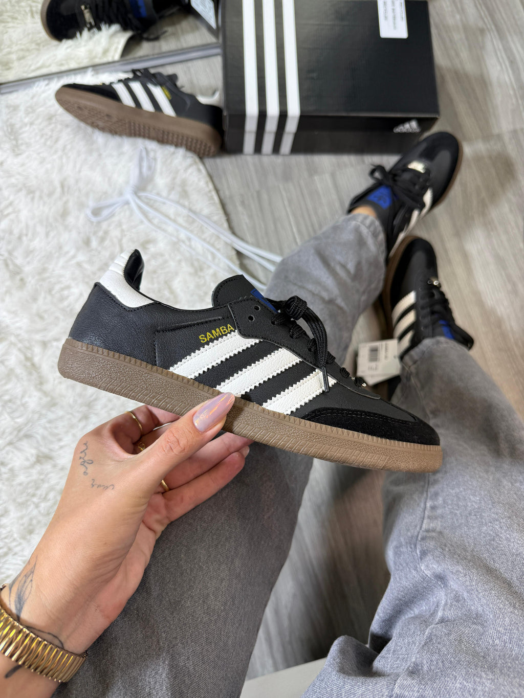 Tênis Feminino Adidas Samba Premium (EM COURO)