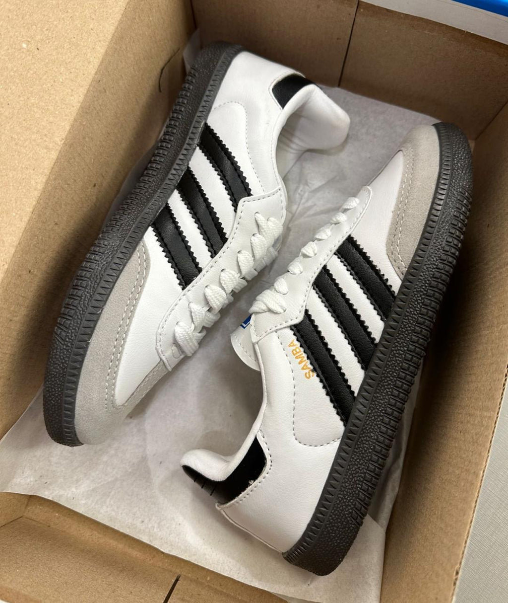 Tênis Feminino Adidas Samba Premium (EM COURO)